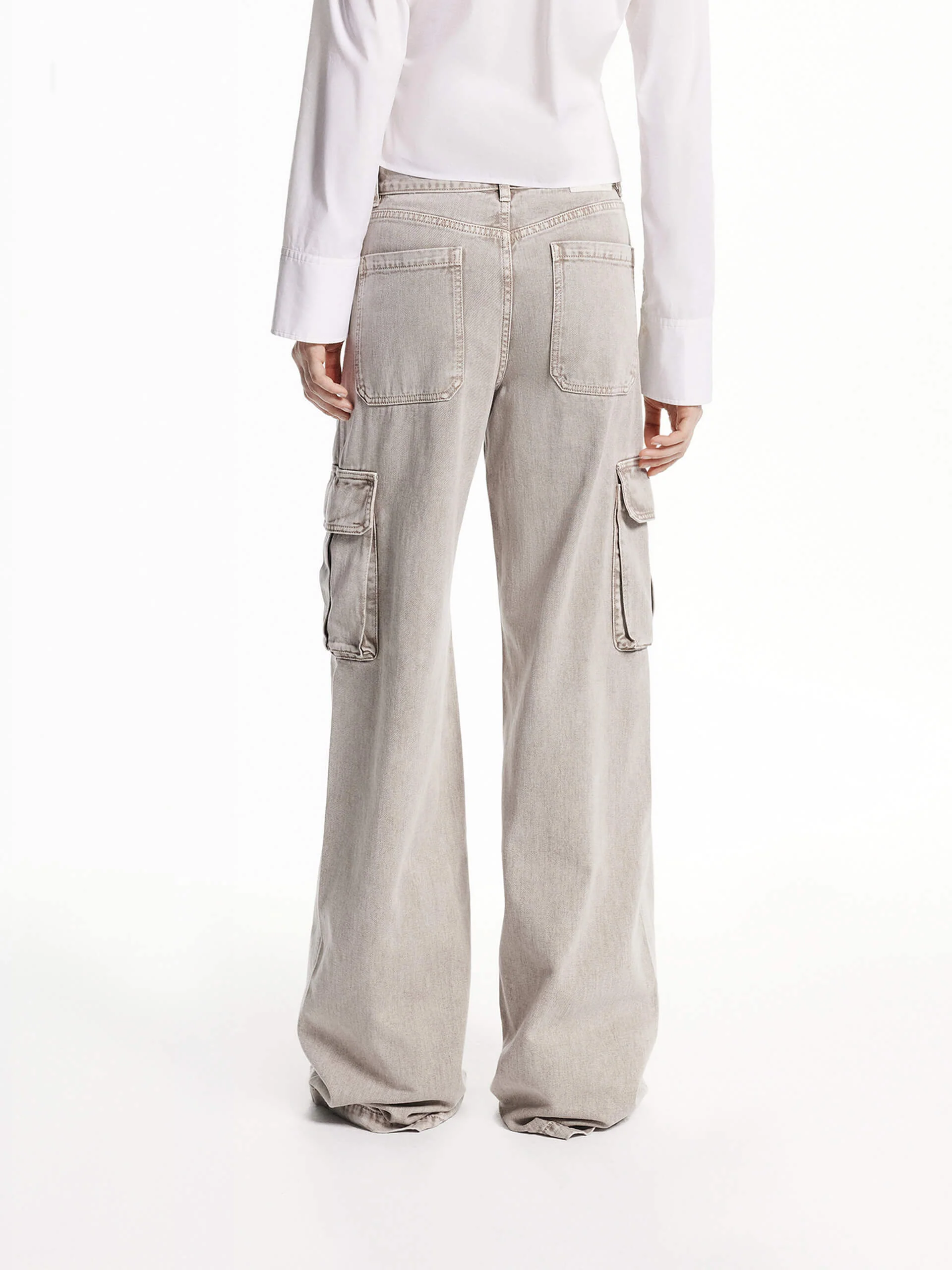 Relaxed Fit Cargo Jeans - Image 6