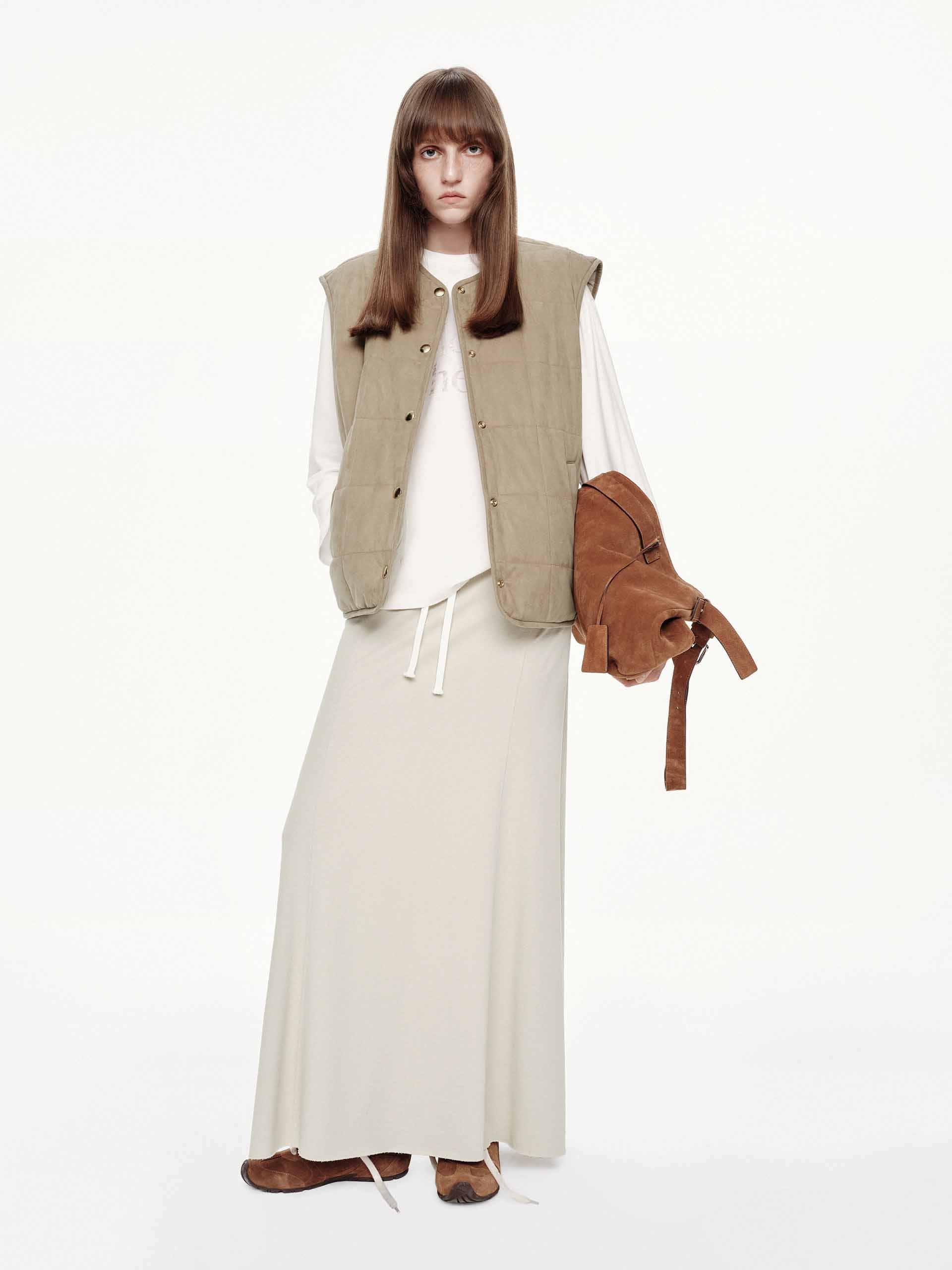Reversible Sleeveless Down Jacket - Image 2