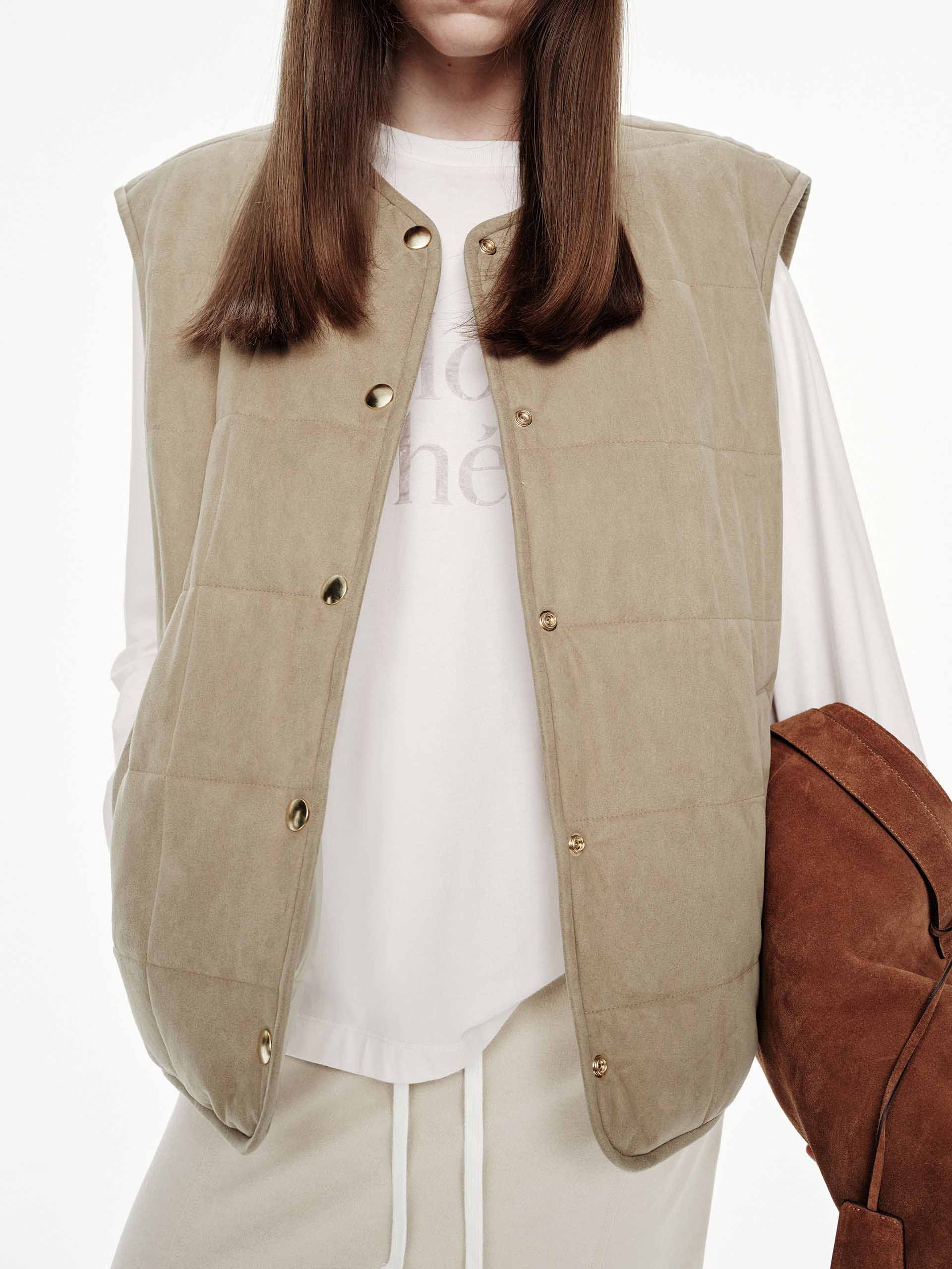 Reversible Sleeveless Down Jacket - Image 7