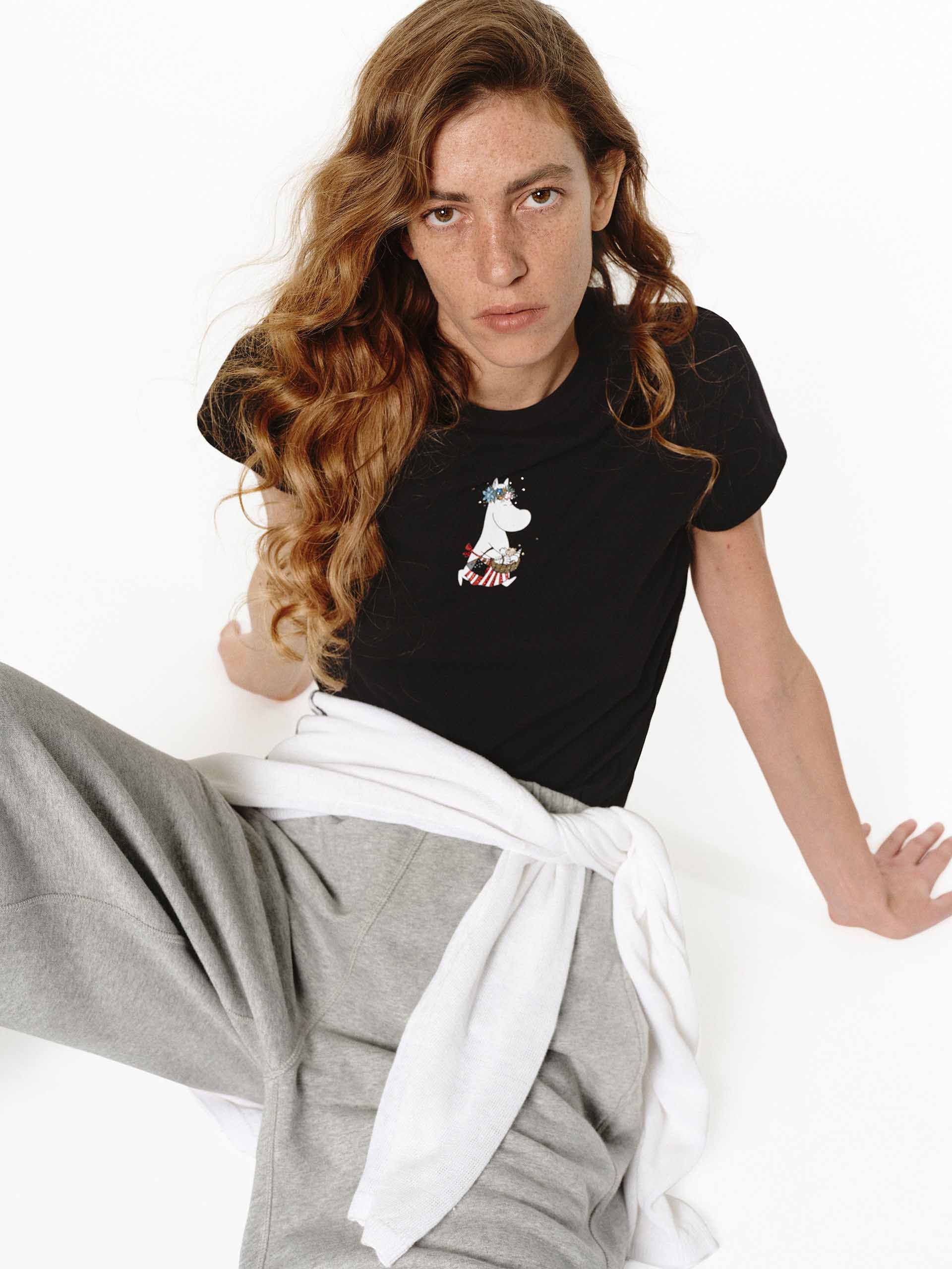 Rhinestone Detail Printed T-shirt - Image 22
