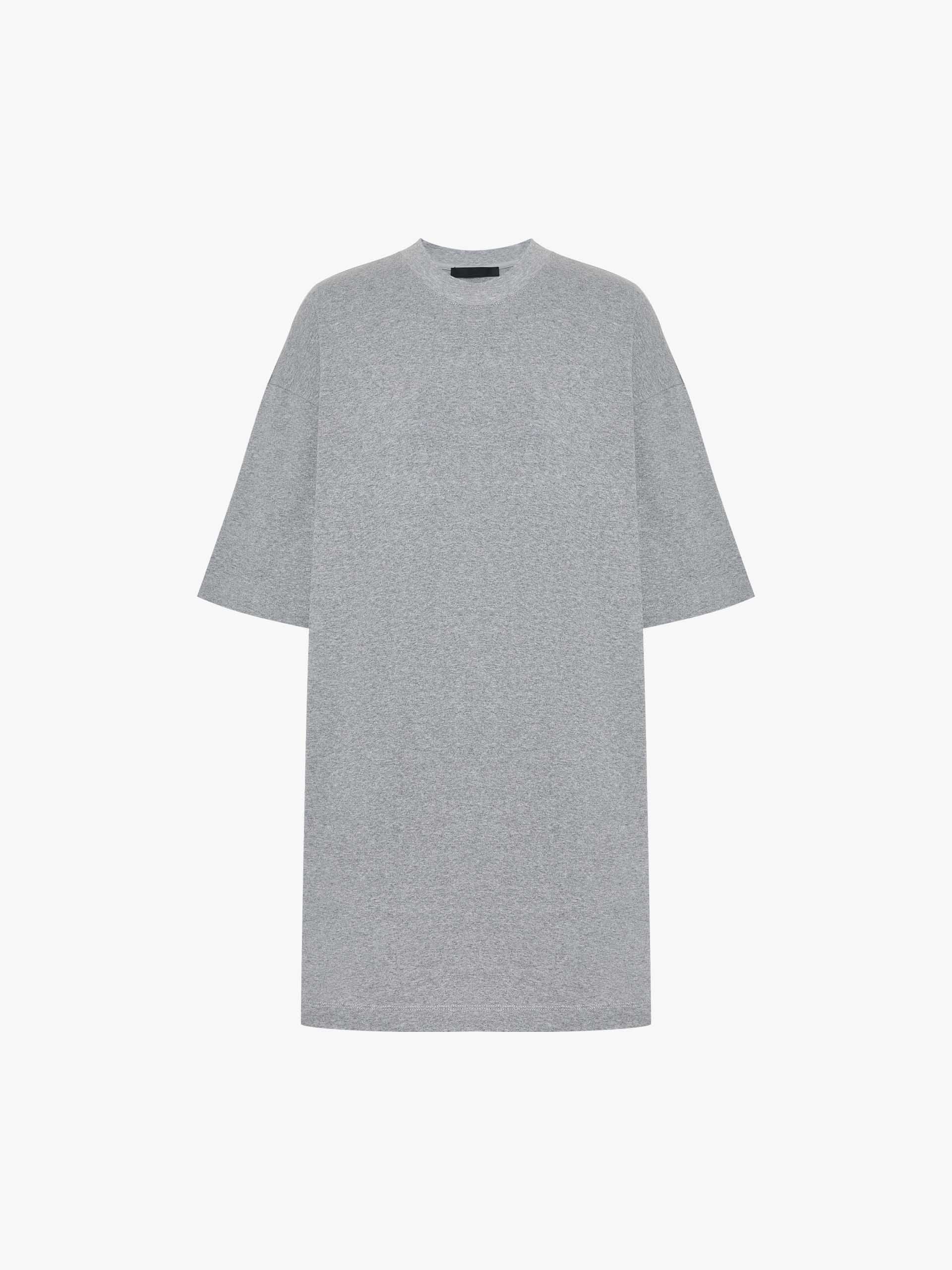 Round Neck Midi Length T-shirt - Image 13