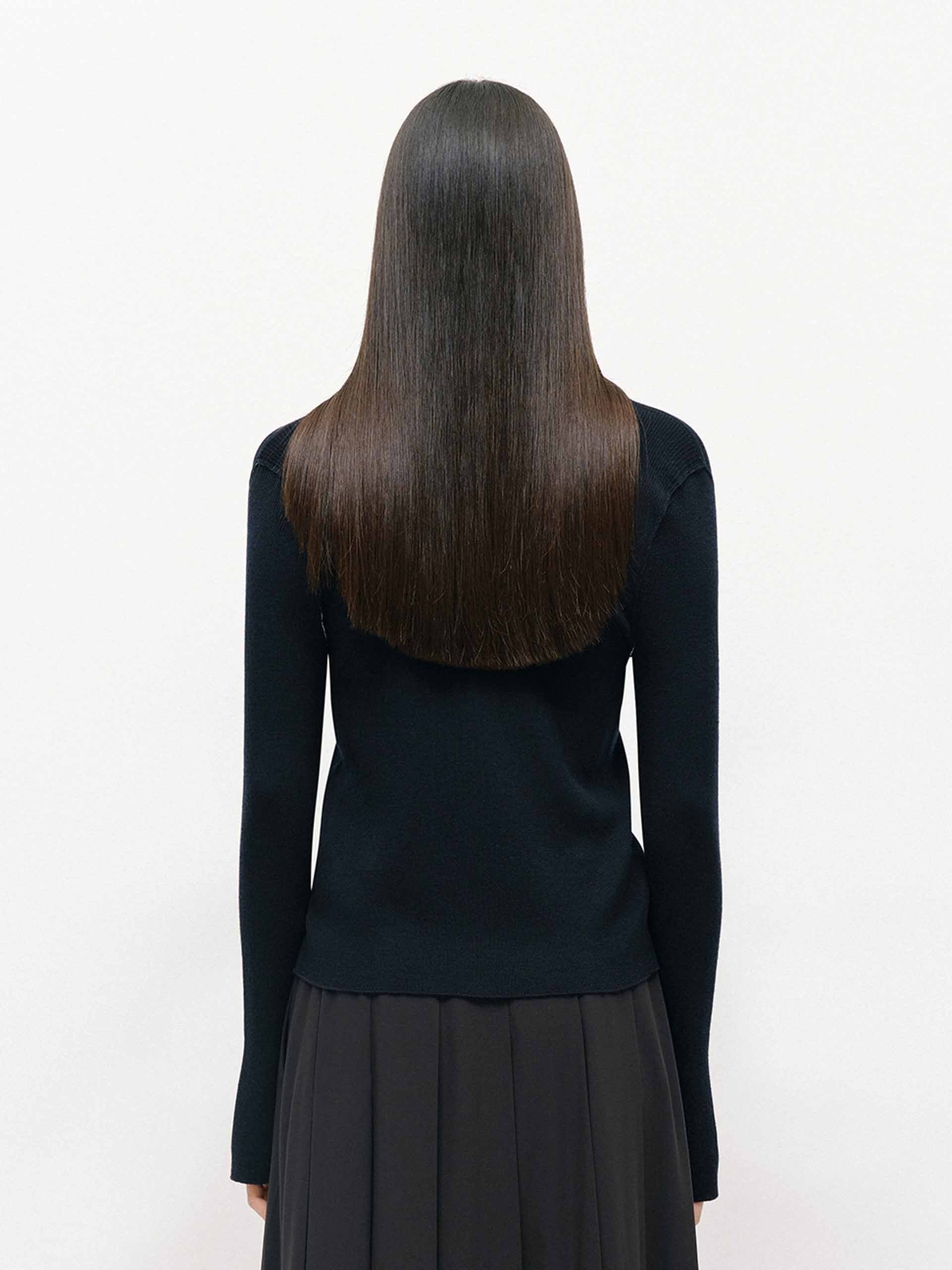 Seams Detail Wool Knit Top - Image 11