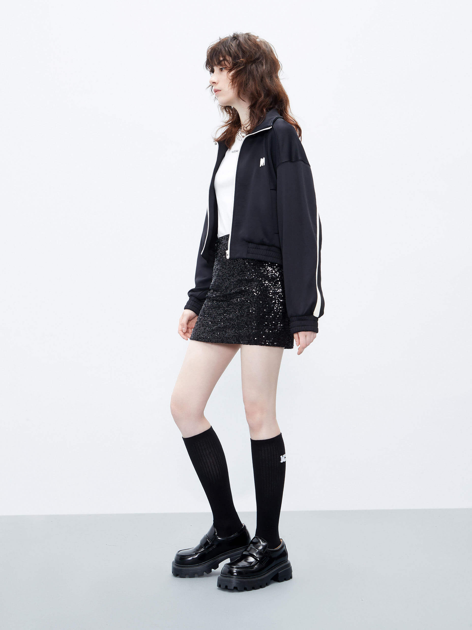 Sequin Detail Mini Skirt - Image 13