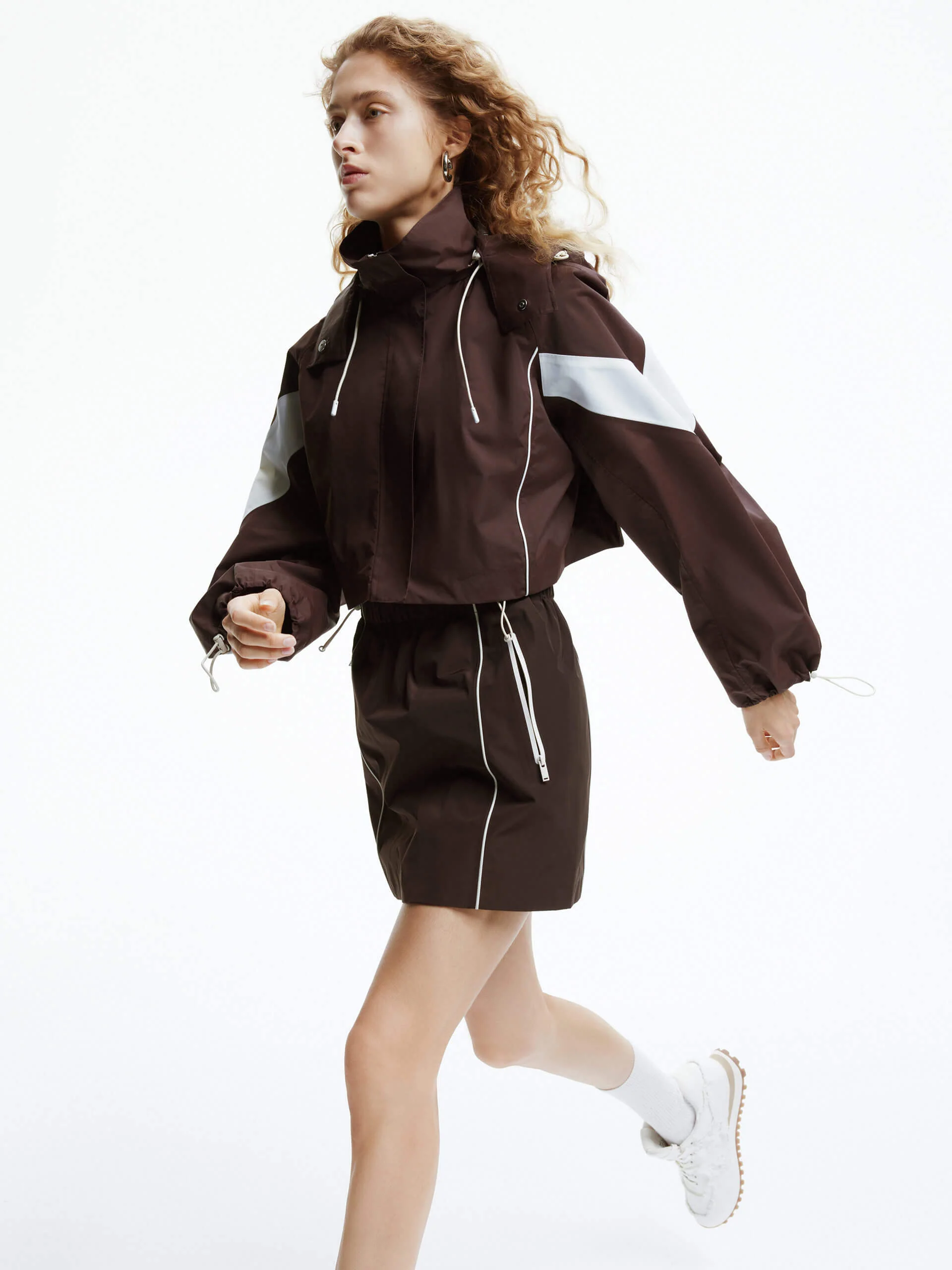 Short Cut Hood Jacket - Image 2