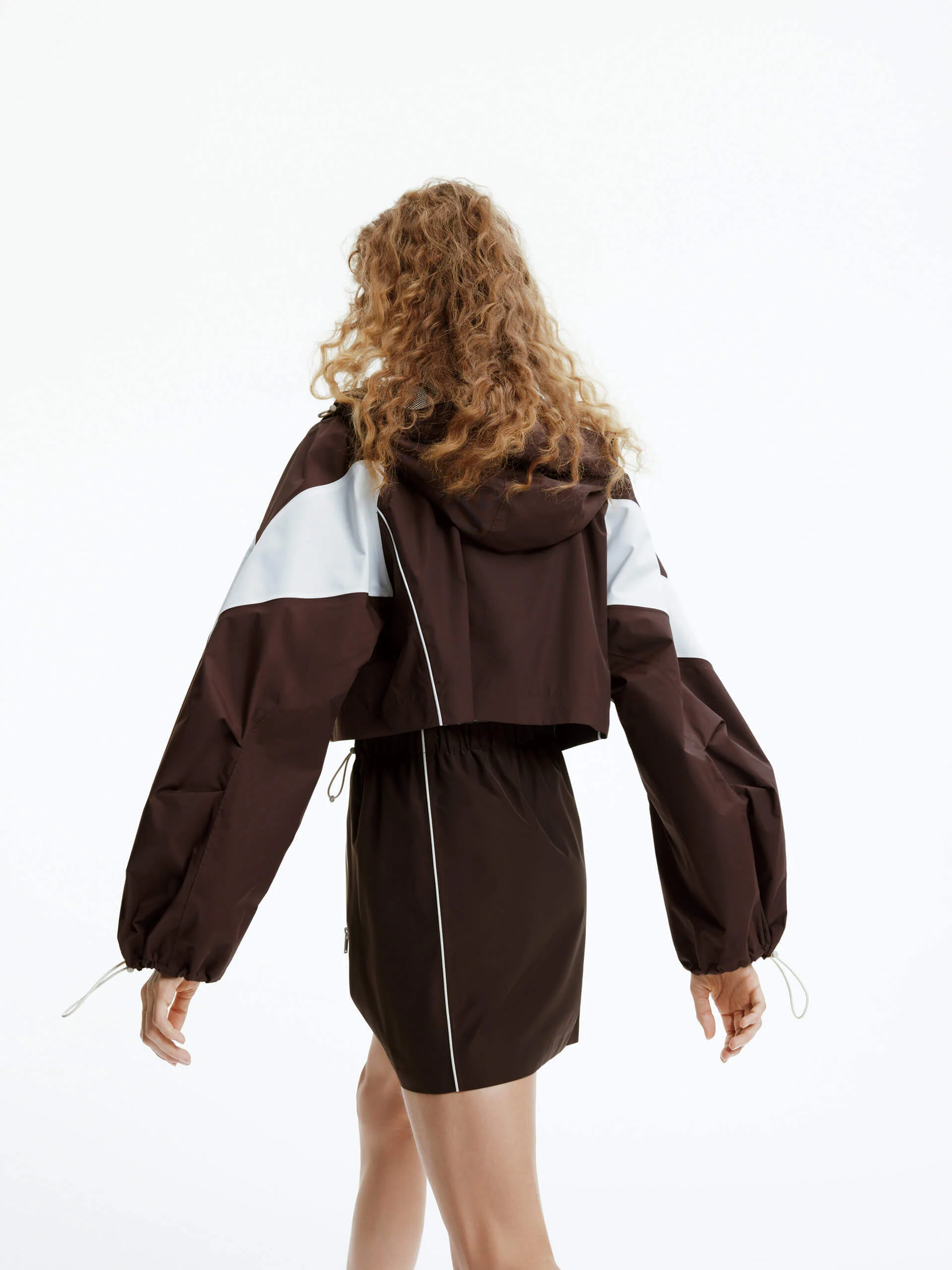 Short Cut Hood Jacket - Image 3