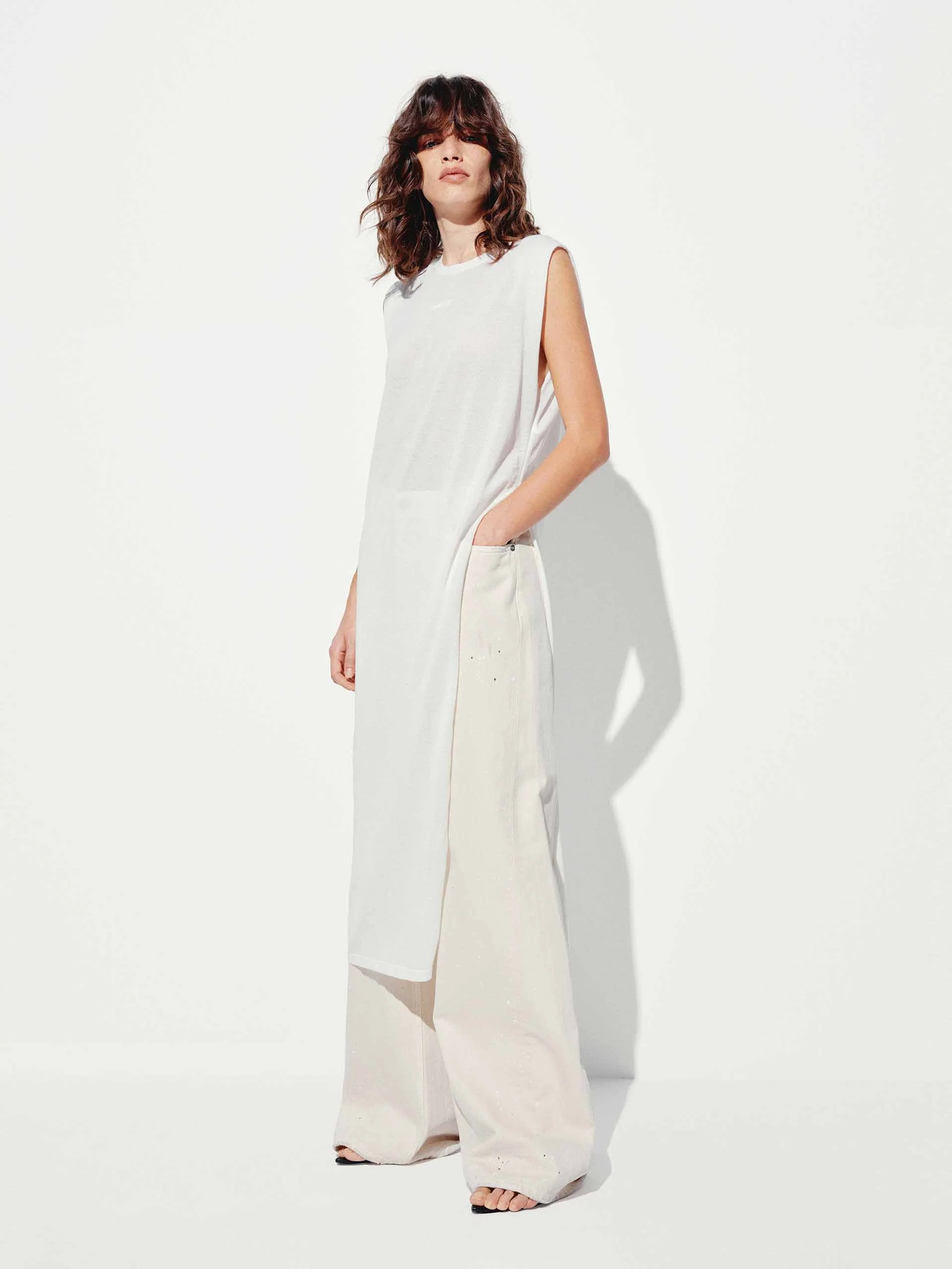 Side Slit Sleeveless Top - Image 2