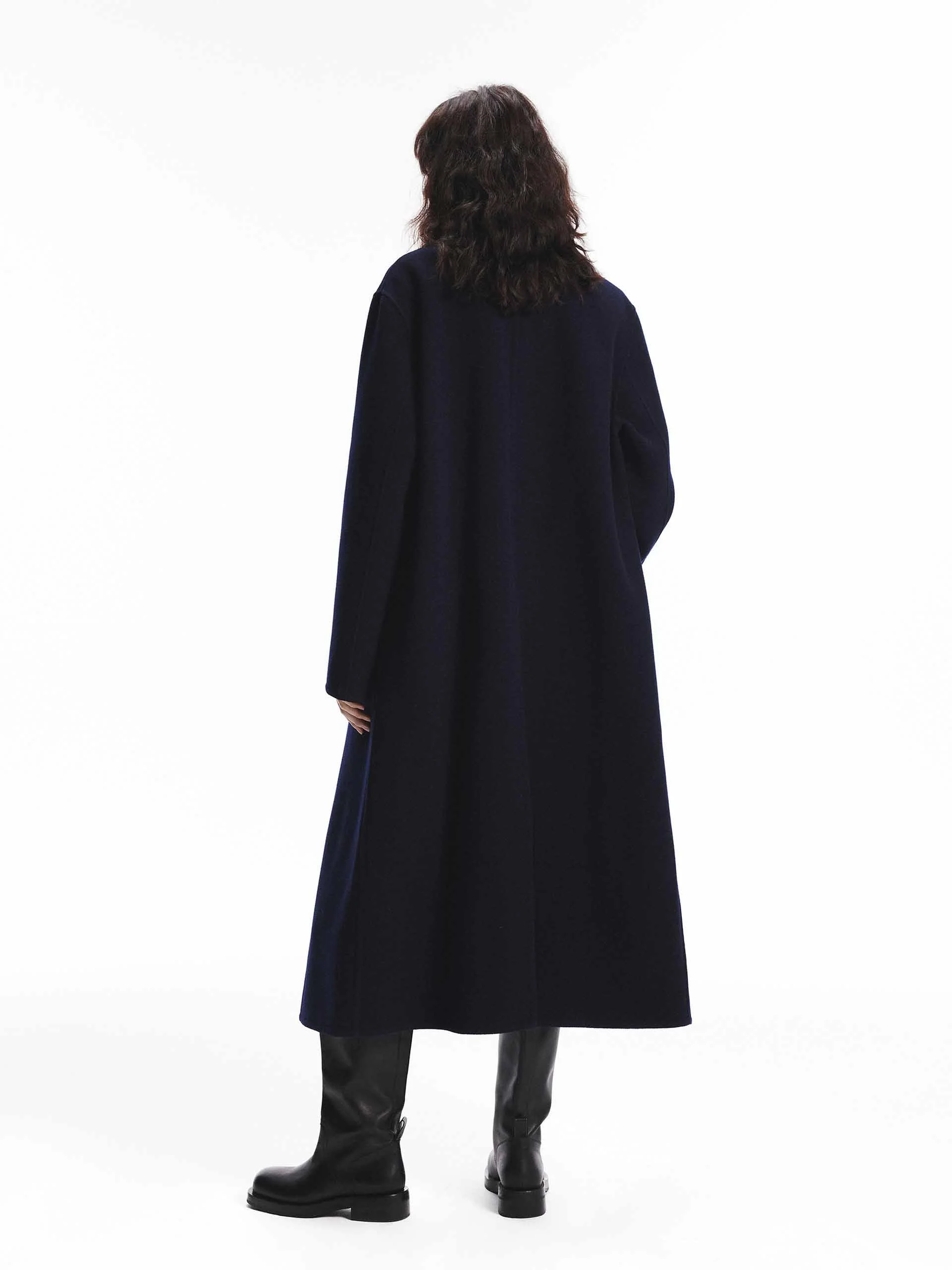 Single Breasted Wool Coat - Image 12