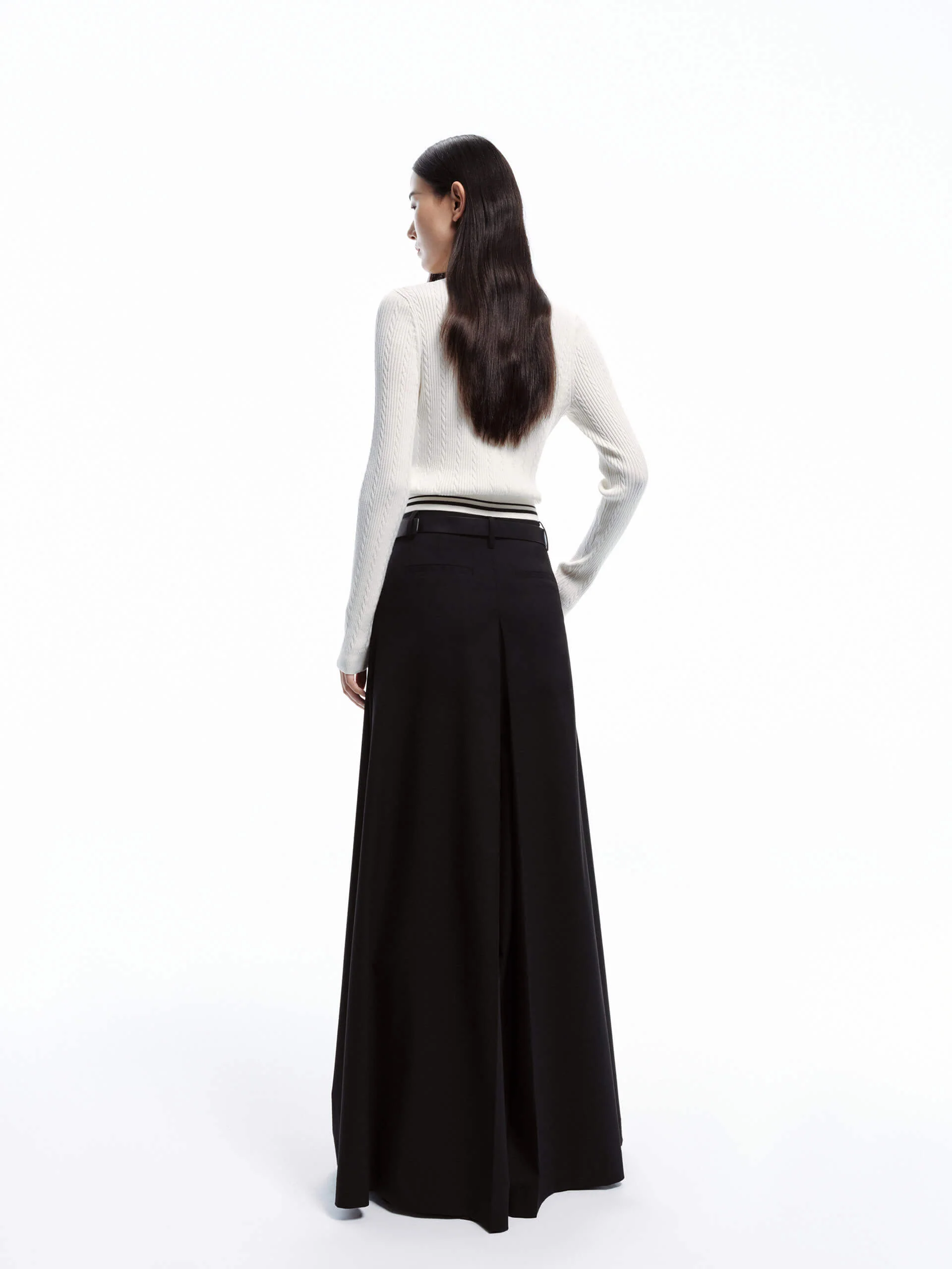 Slim Fitted Zipper Cardigan - Image 9
