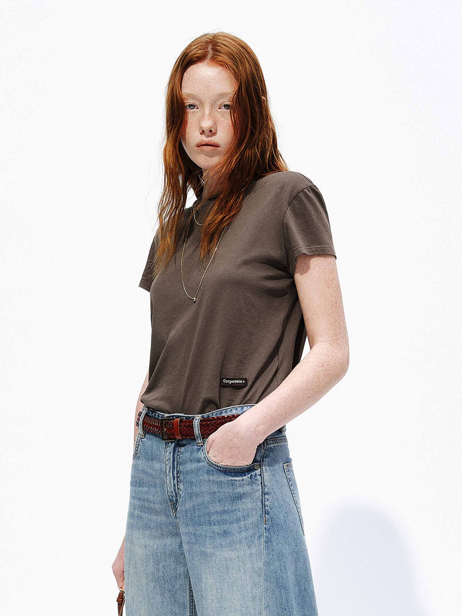 Soft Cotton Basic T-shirt - Image 6