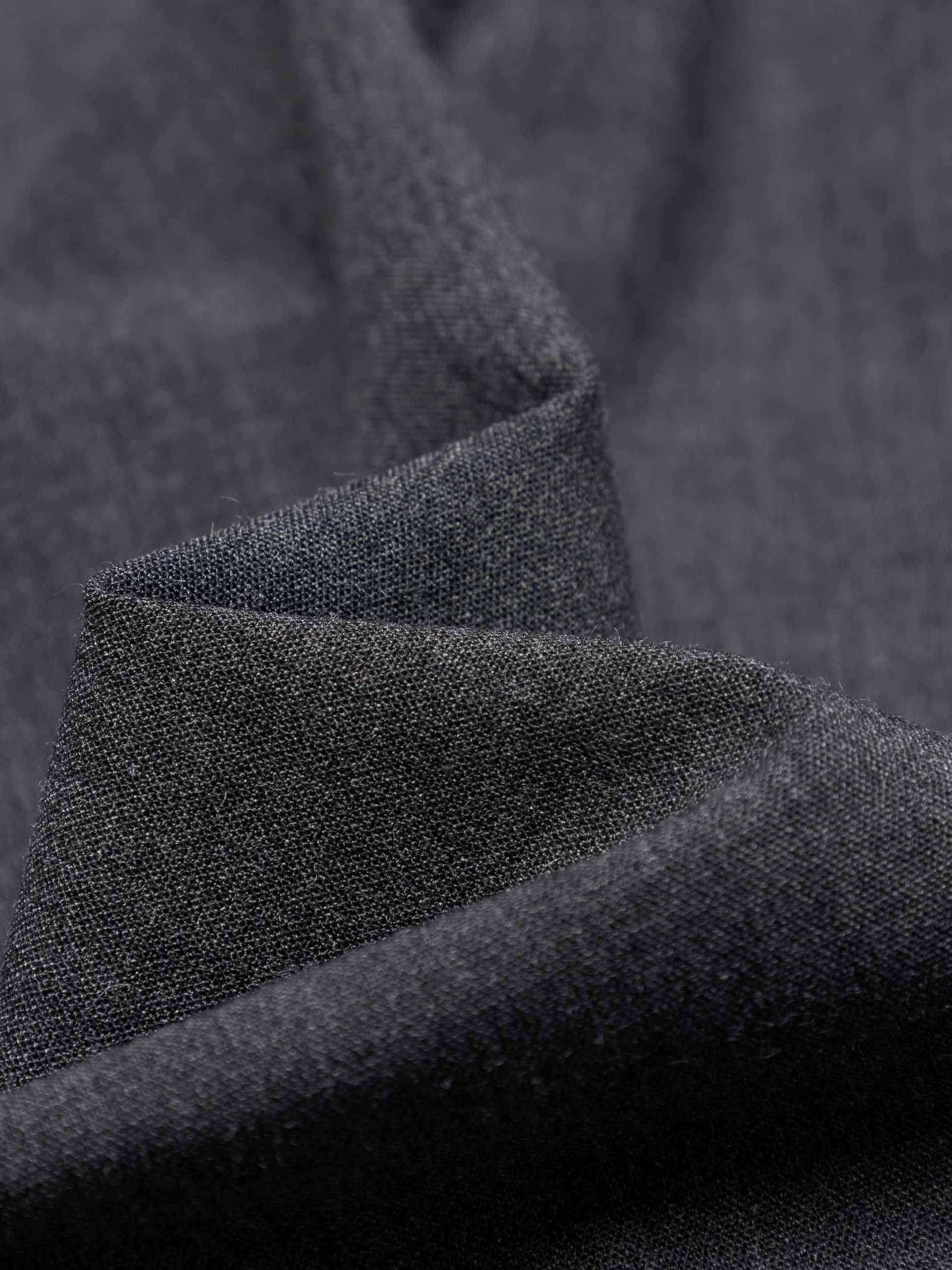 Tailored Straight Bermuda Shorts - Image 4