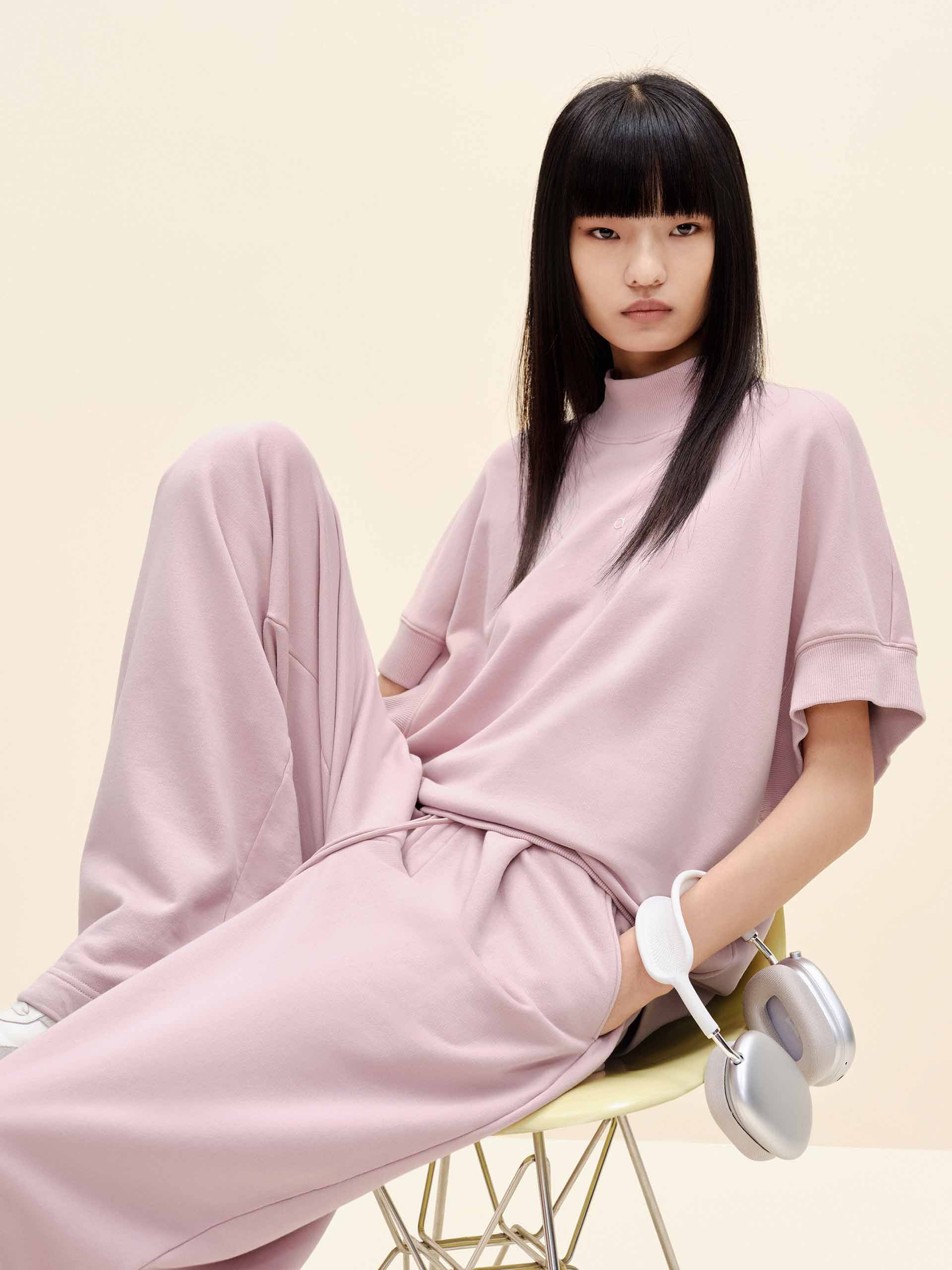 Turtleneck Cotton Sweatshirt - Image 15