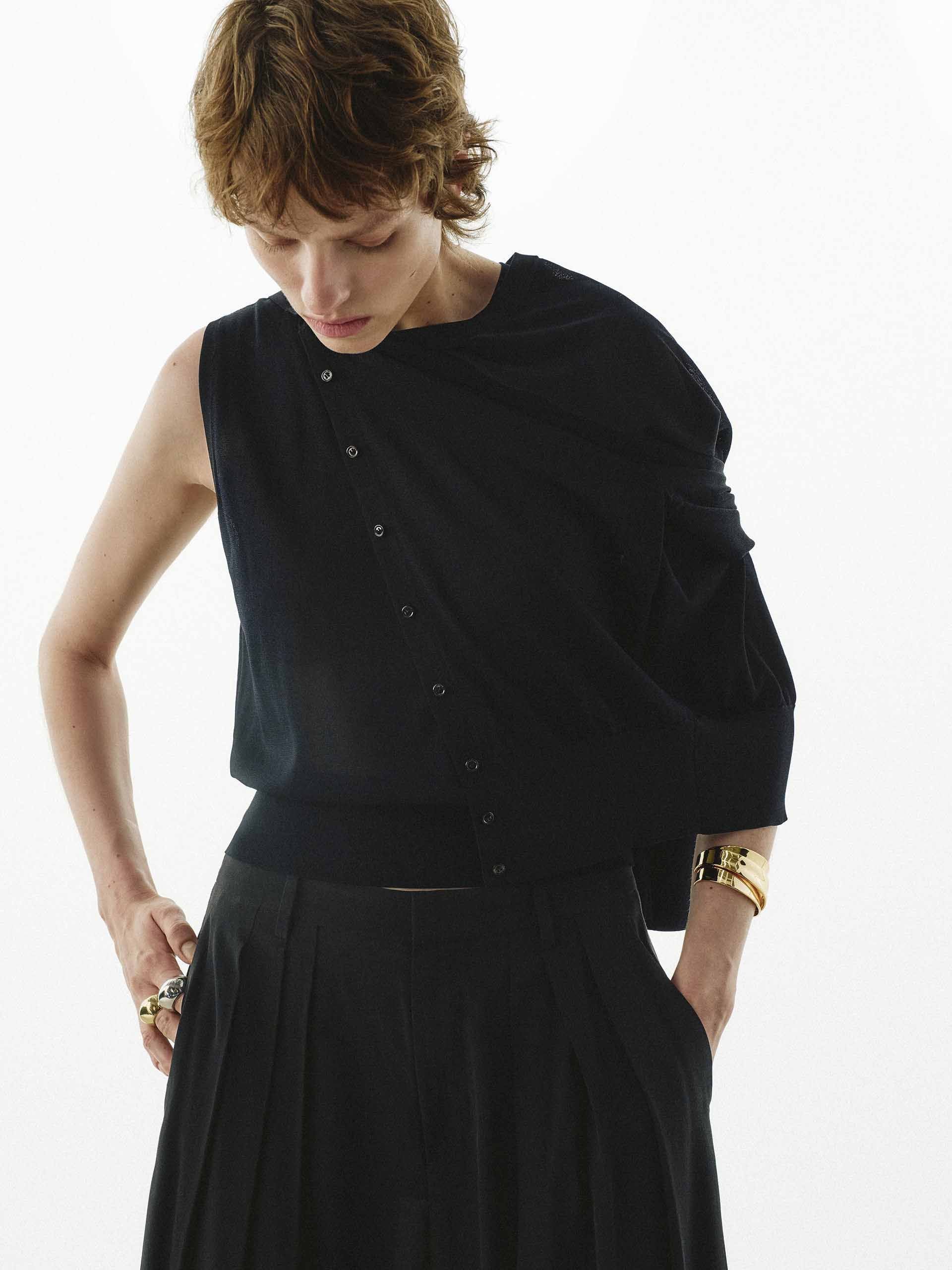 Two-Piece Knit Cardigan Set - Image 5