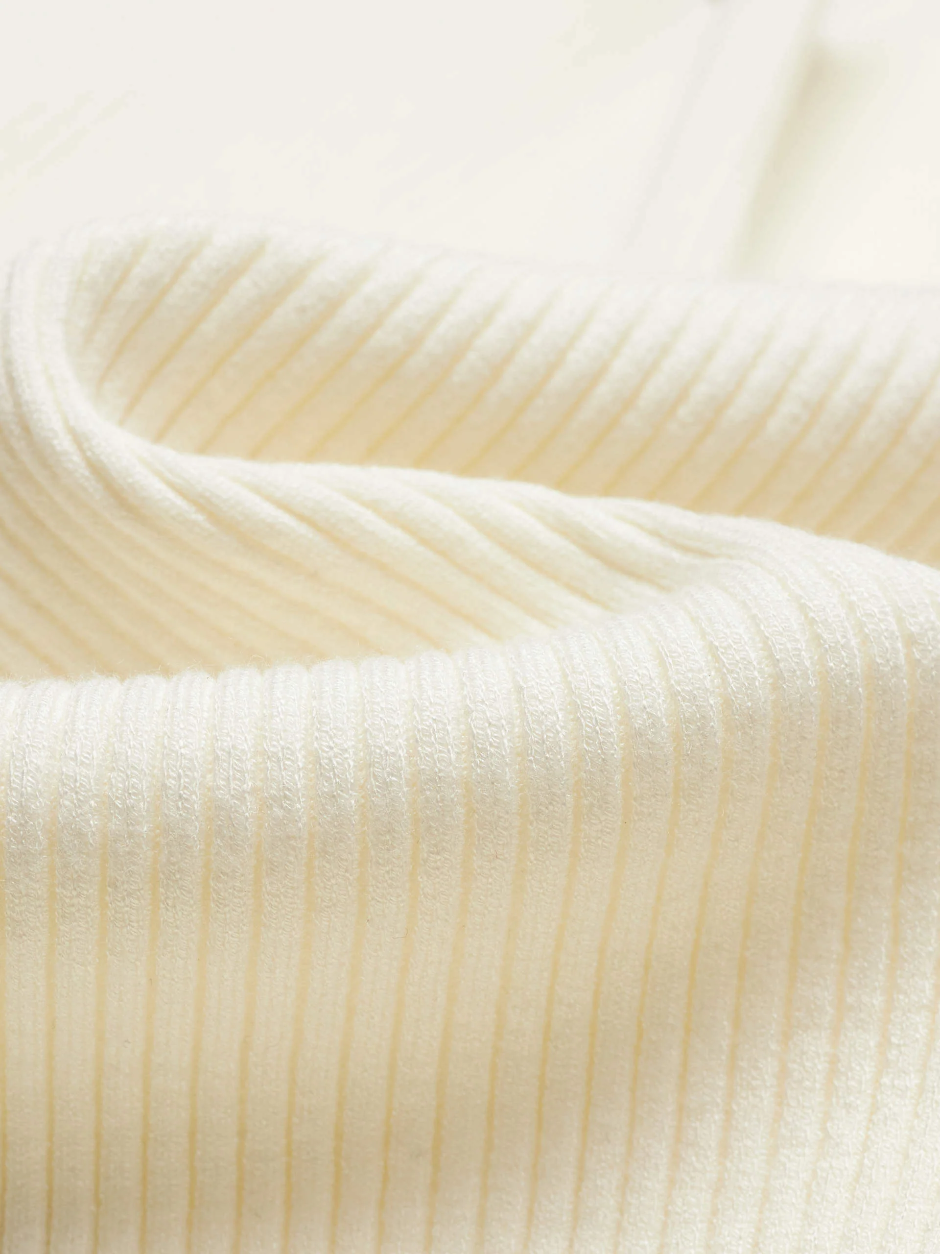 Two Tone Knit Cardigan - Image 12