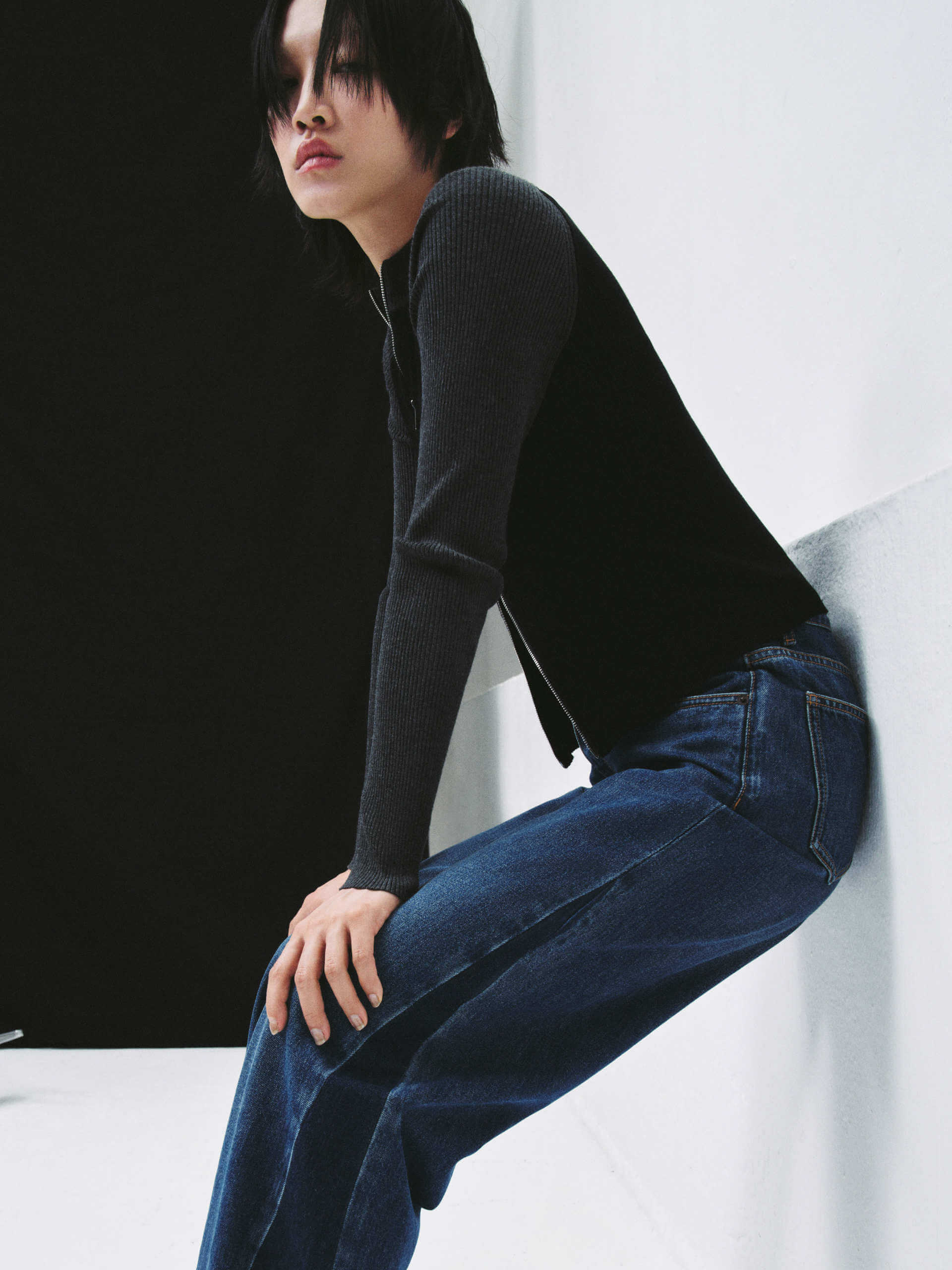 Two Tone Knit Cardigan - Image 6