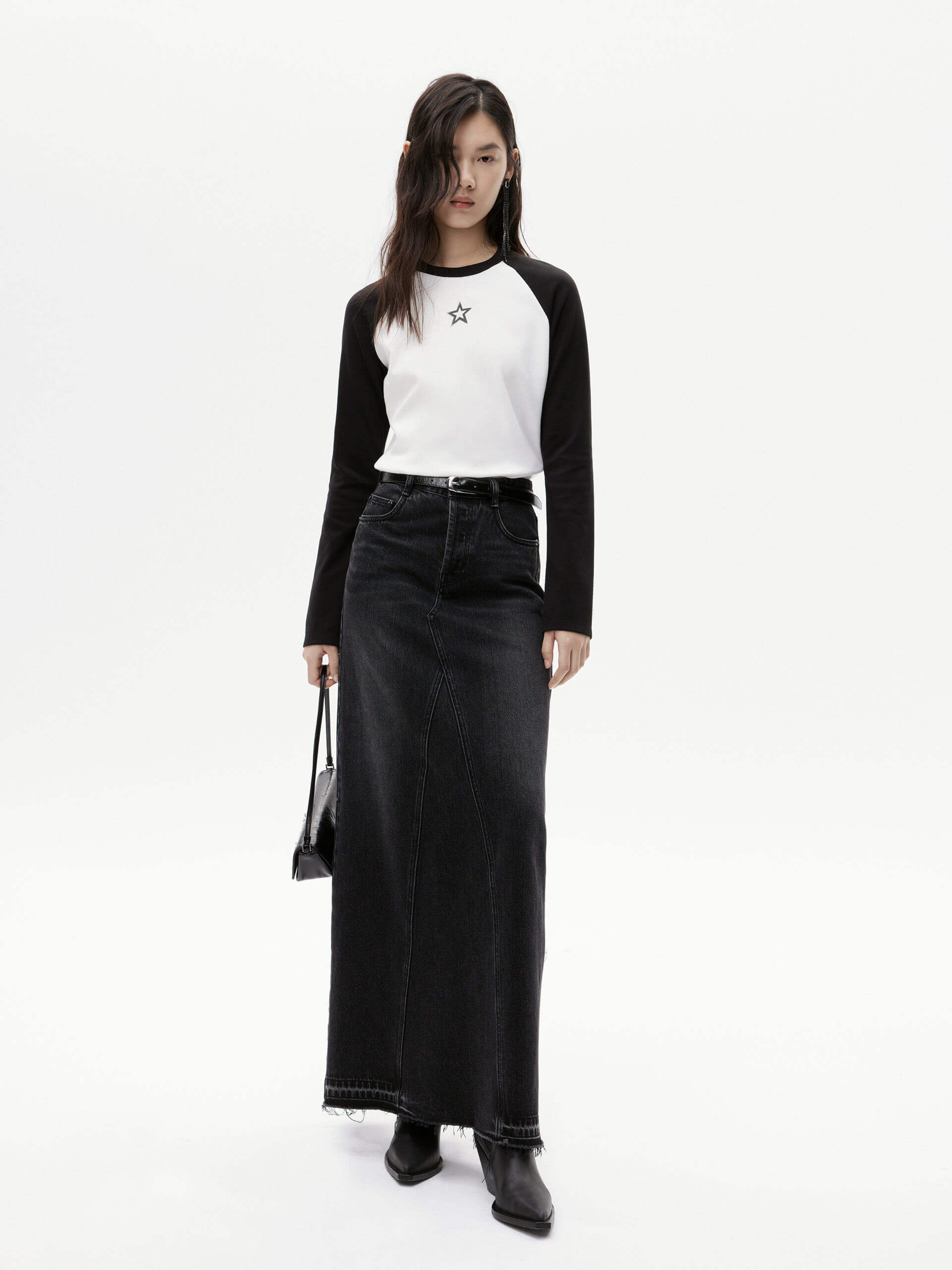 Two Tone Slim Fit T-shirt - Image 11
