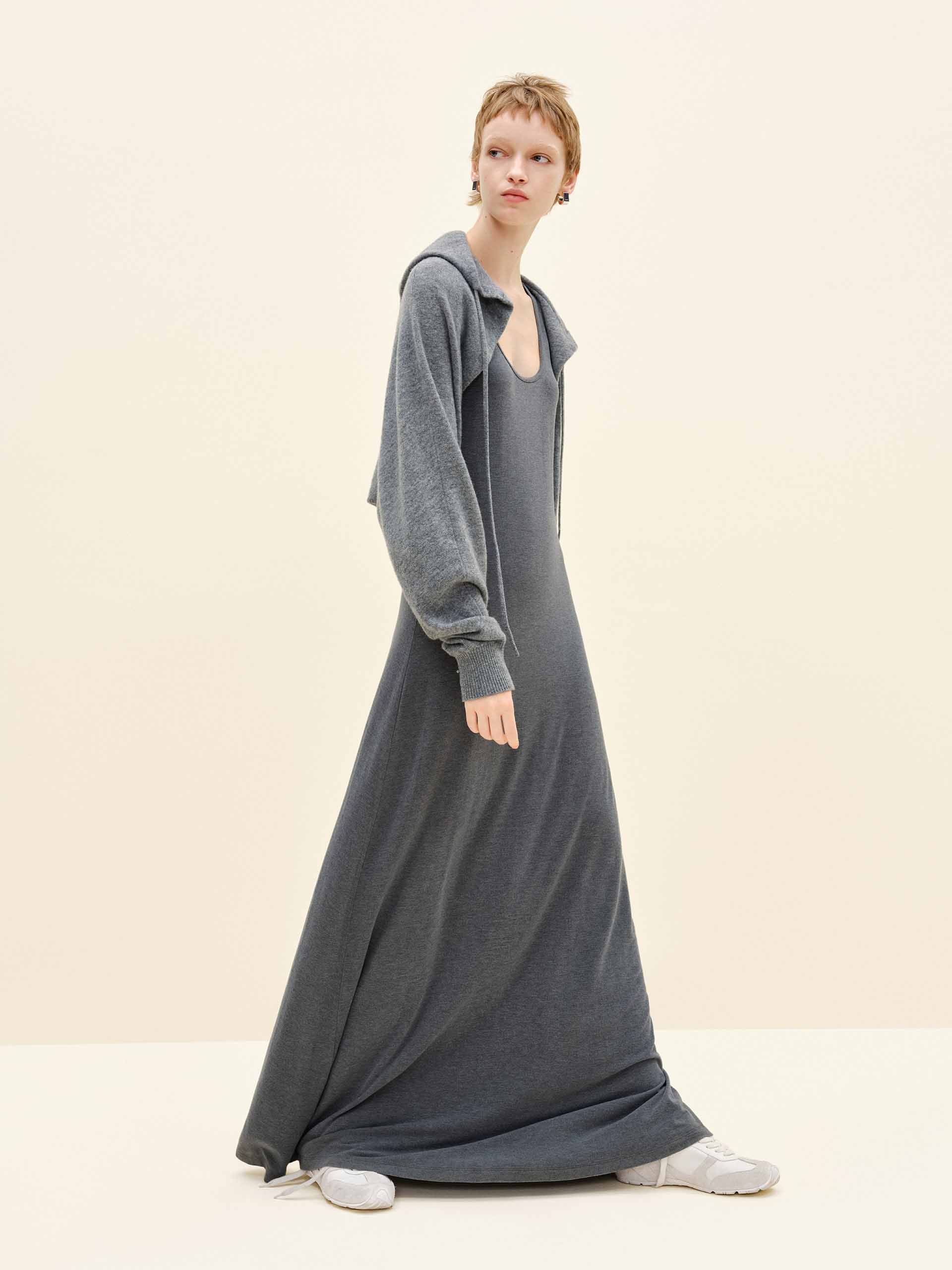 U-neck Dress With Cardigan - Image 11