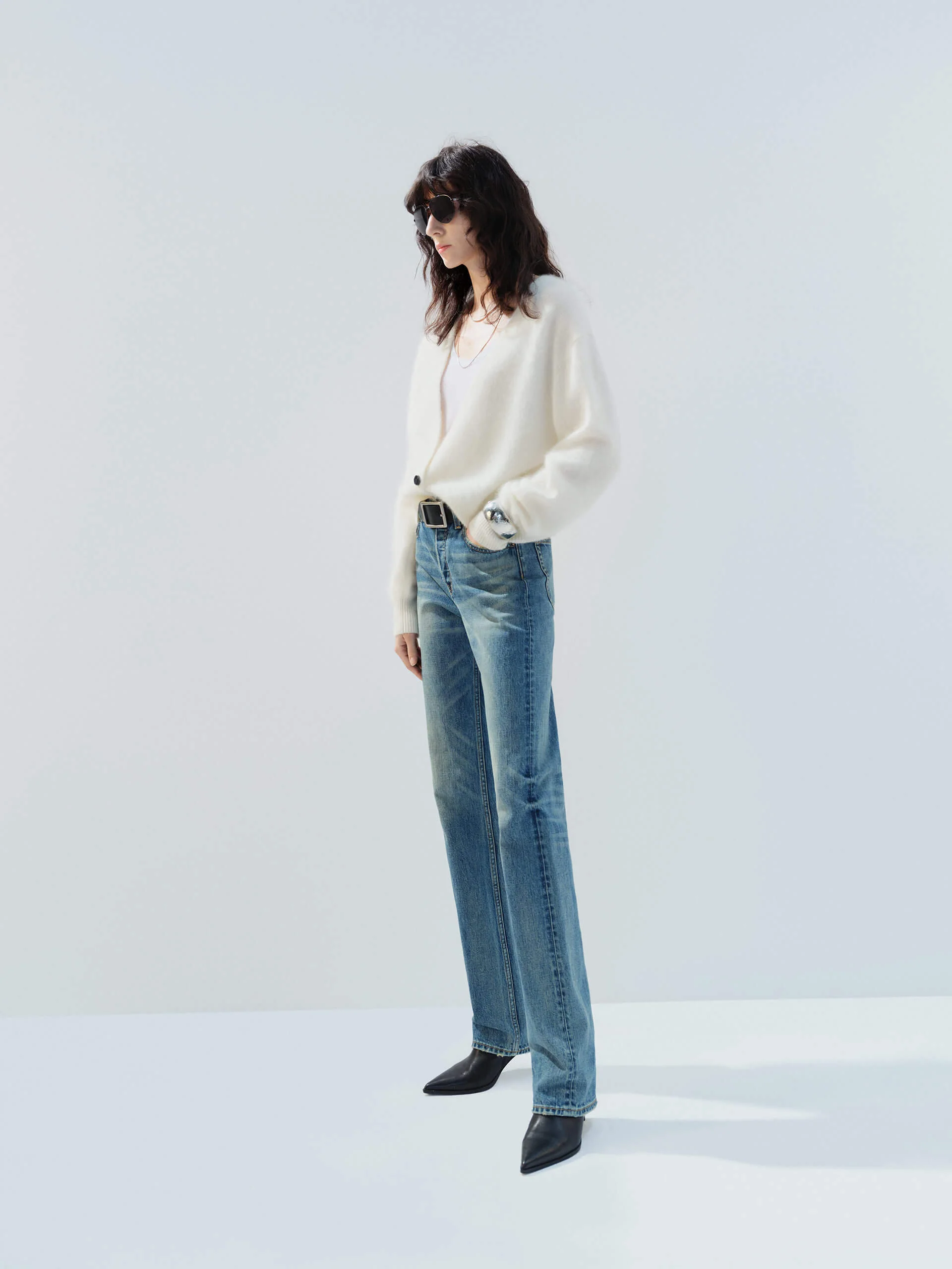 V-neck Cashmere Cardigan - Image 16
