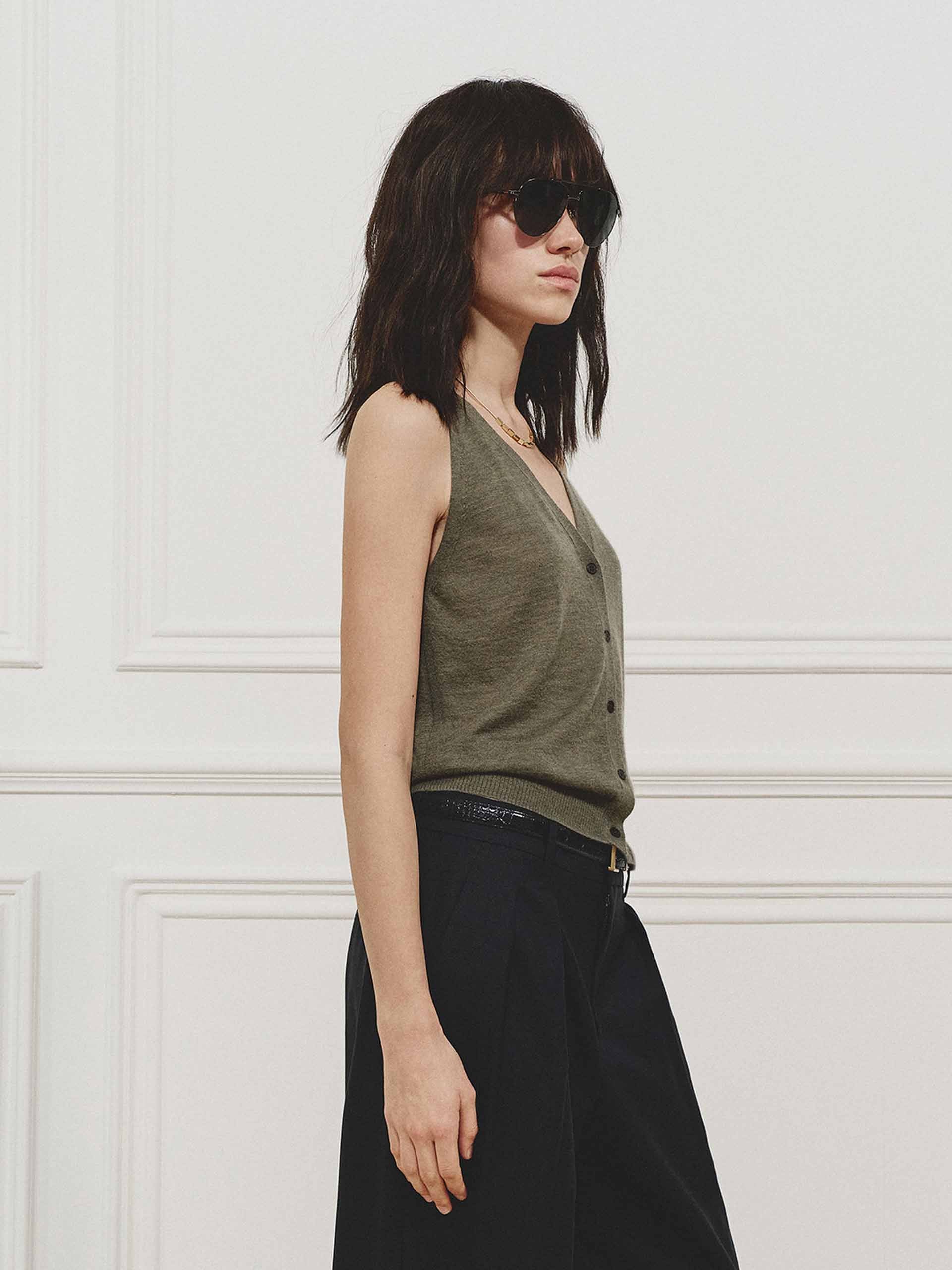 V-neck Cashmere Knit Cardigan - Image 15