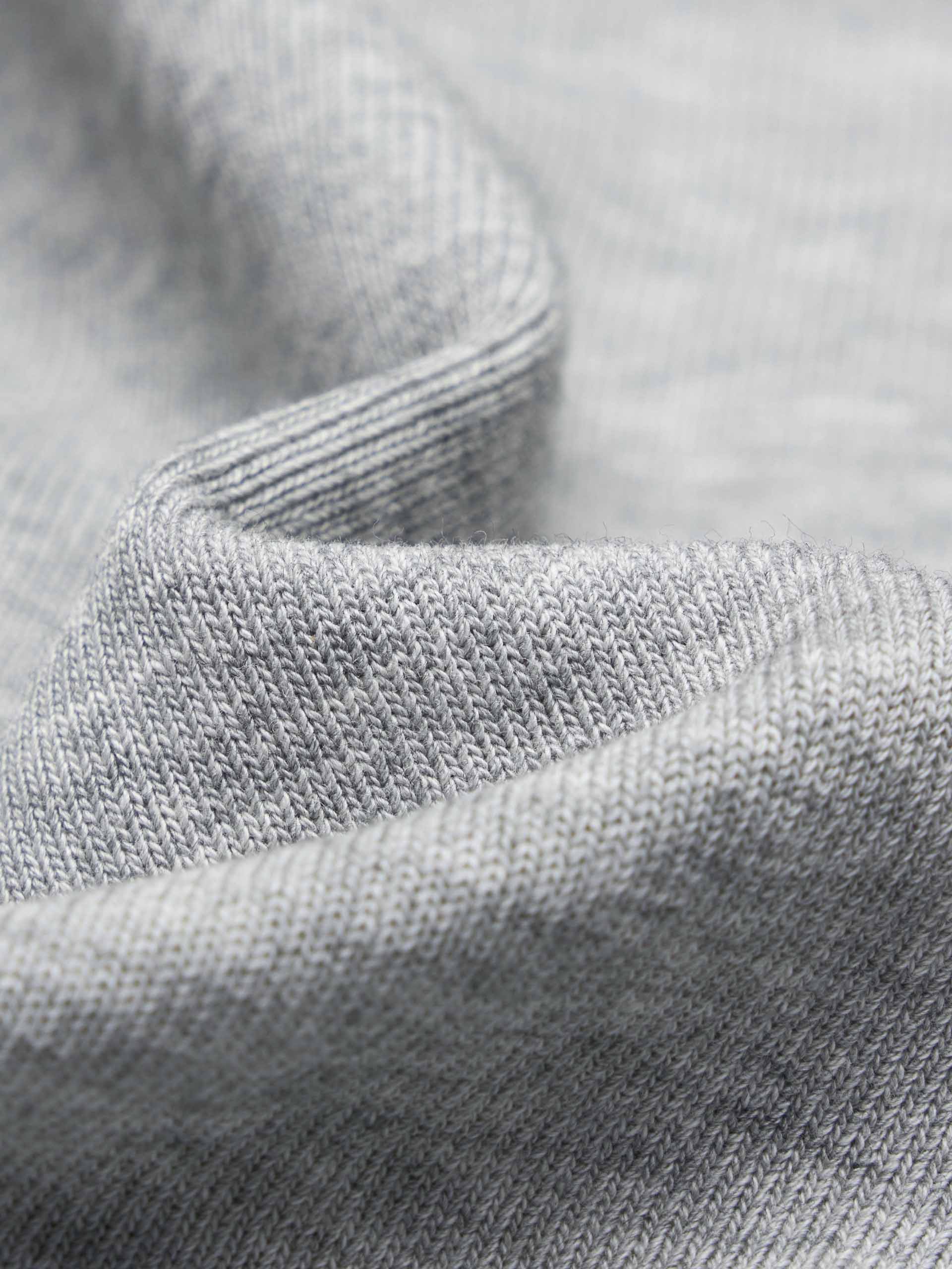 V-neck Cropped Sweatshirt - Image 4