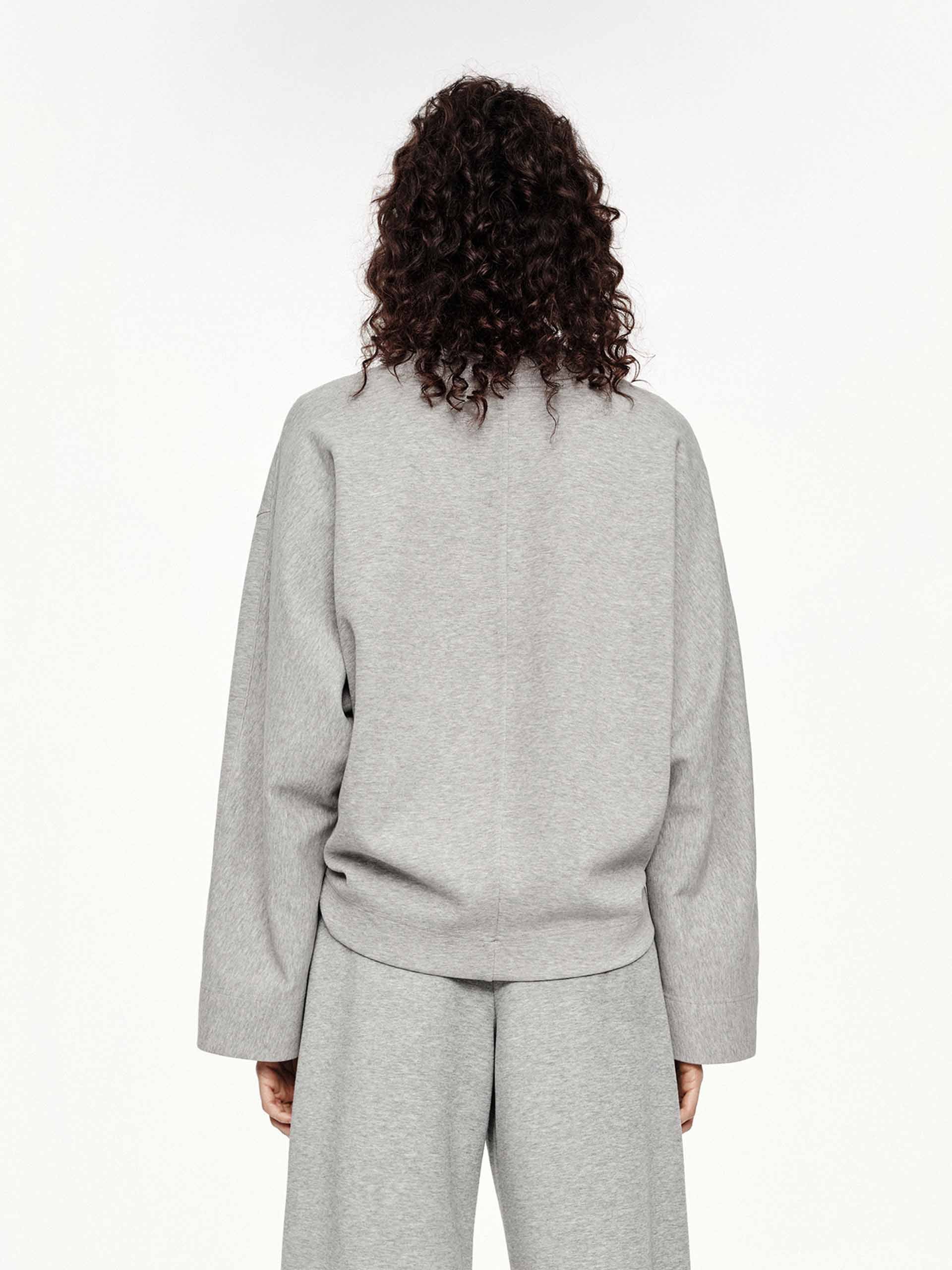 V-neck Cropped Sweatshirt - Image 6