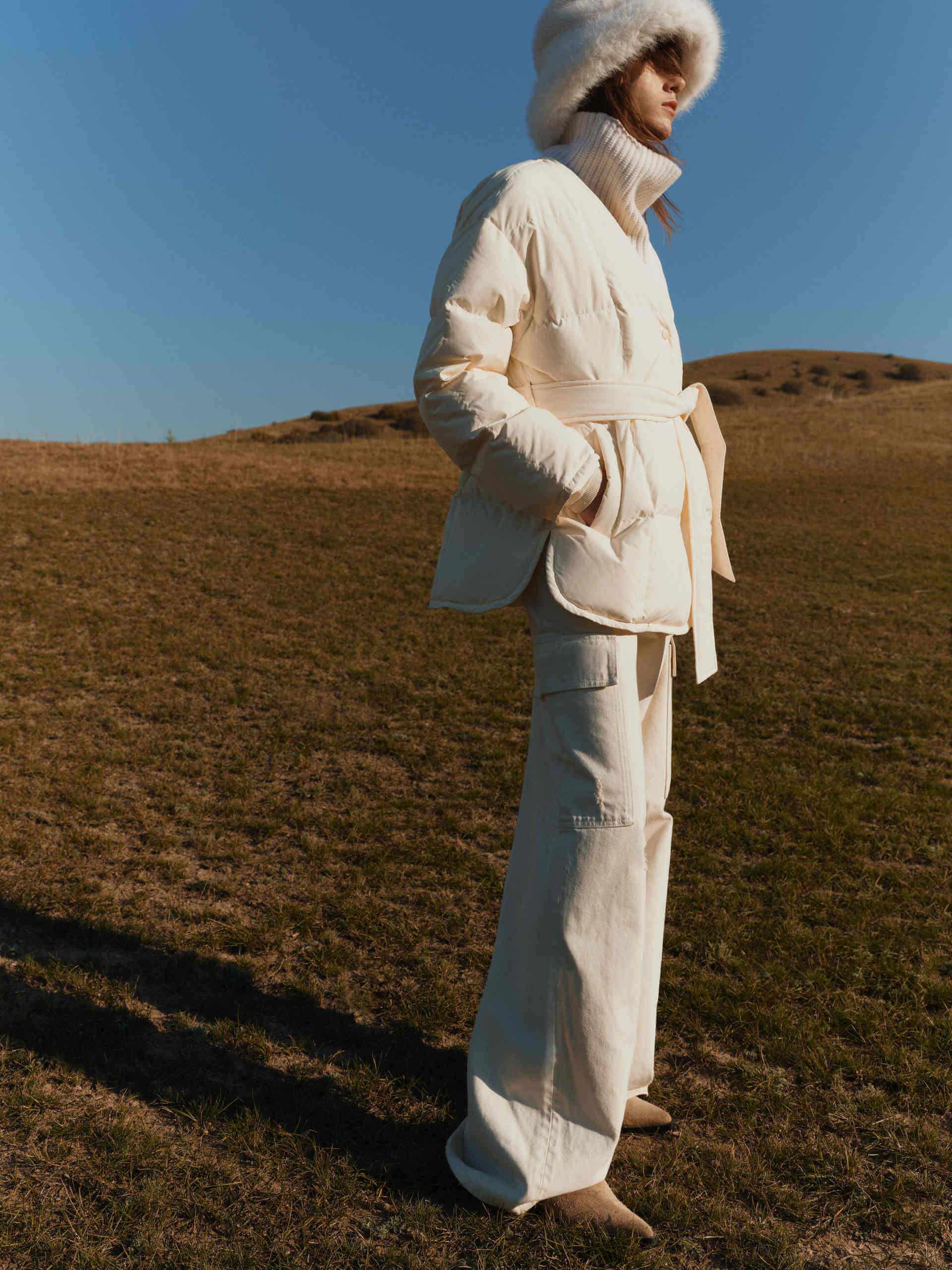 V-neck Down Jacket with Shawl - Image 8