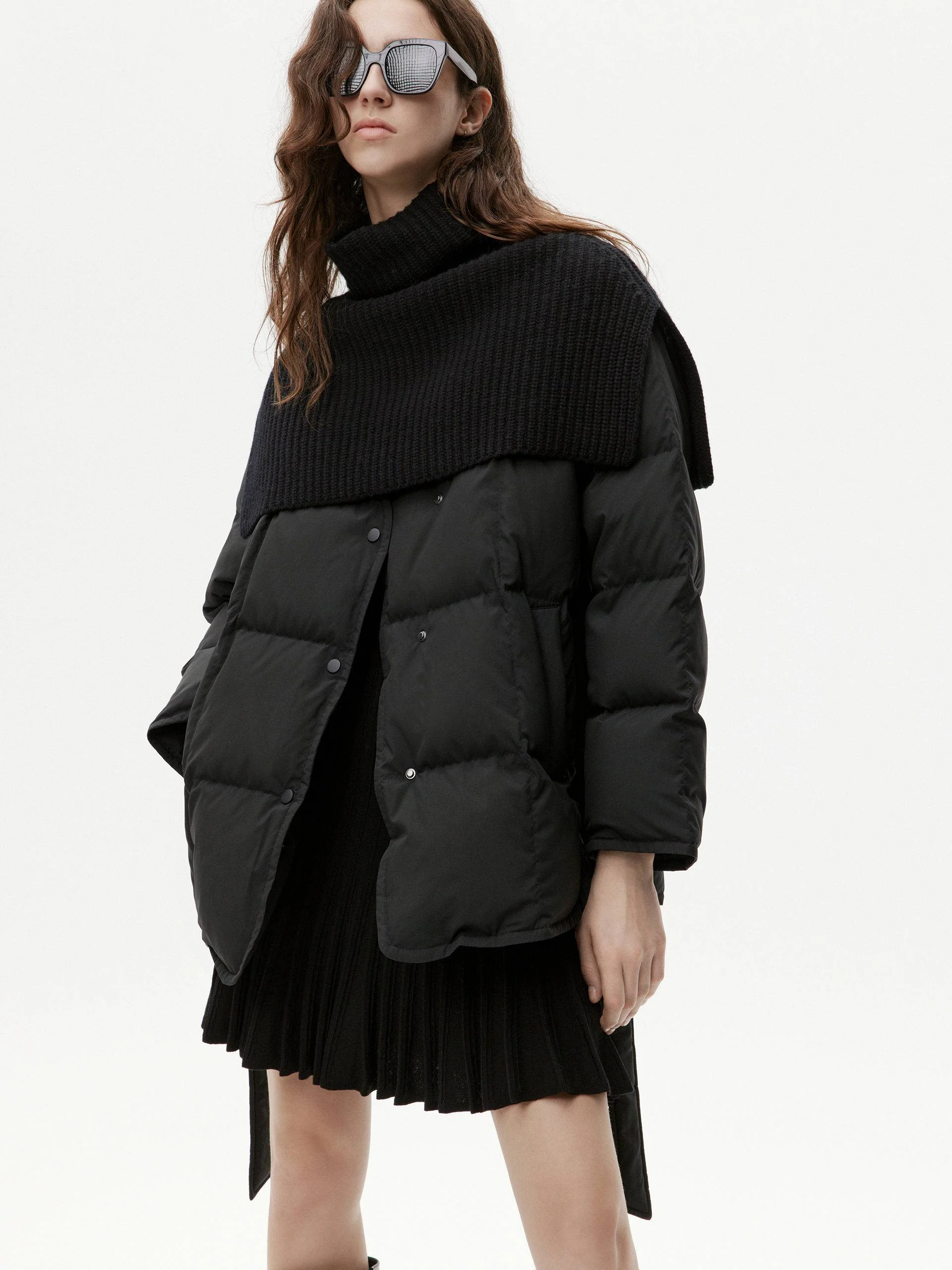 V-neck Down Jacket with Shawl - Image 9