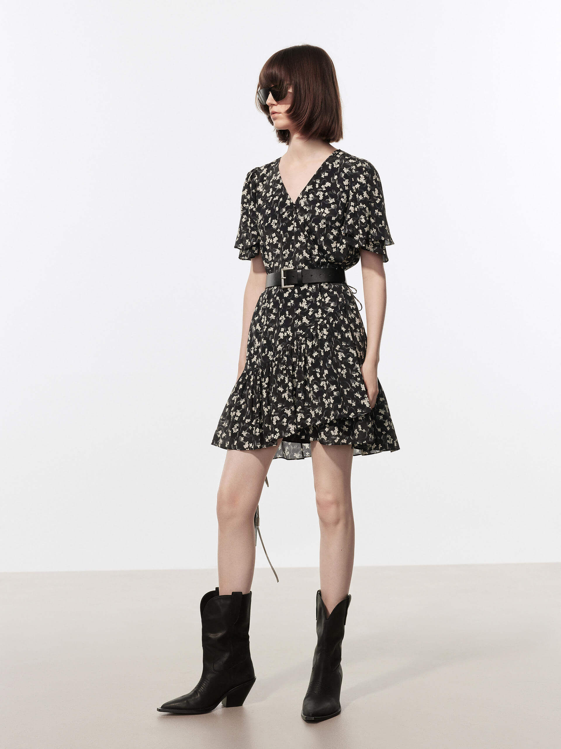 V-neck Floral Print Dress - Image 2