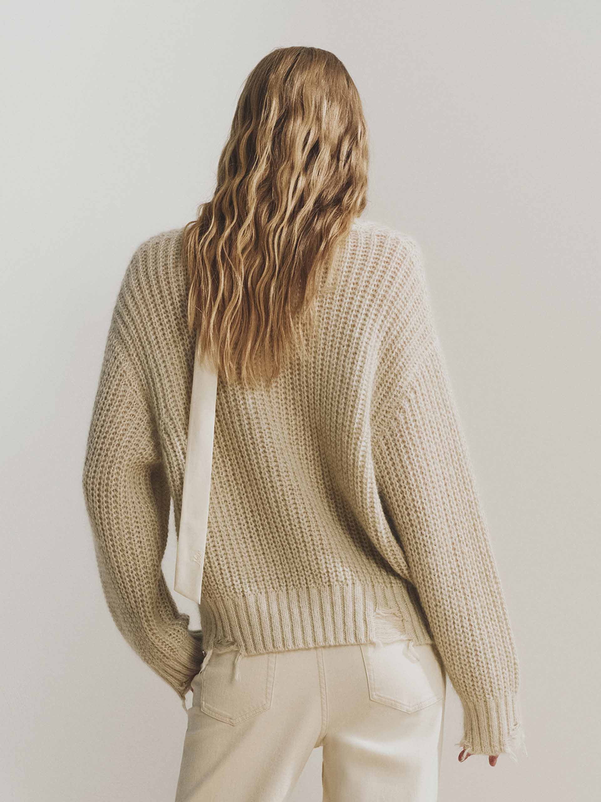 V-neck Raw Hem Sweater - Image 6