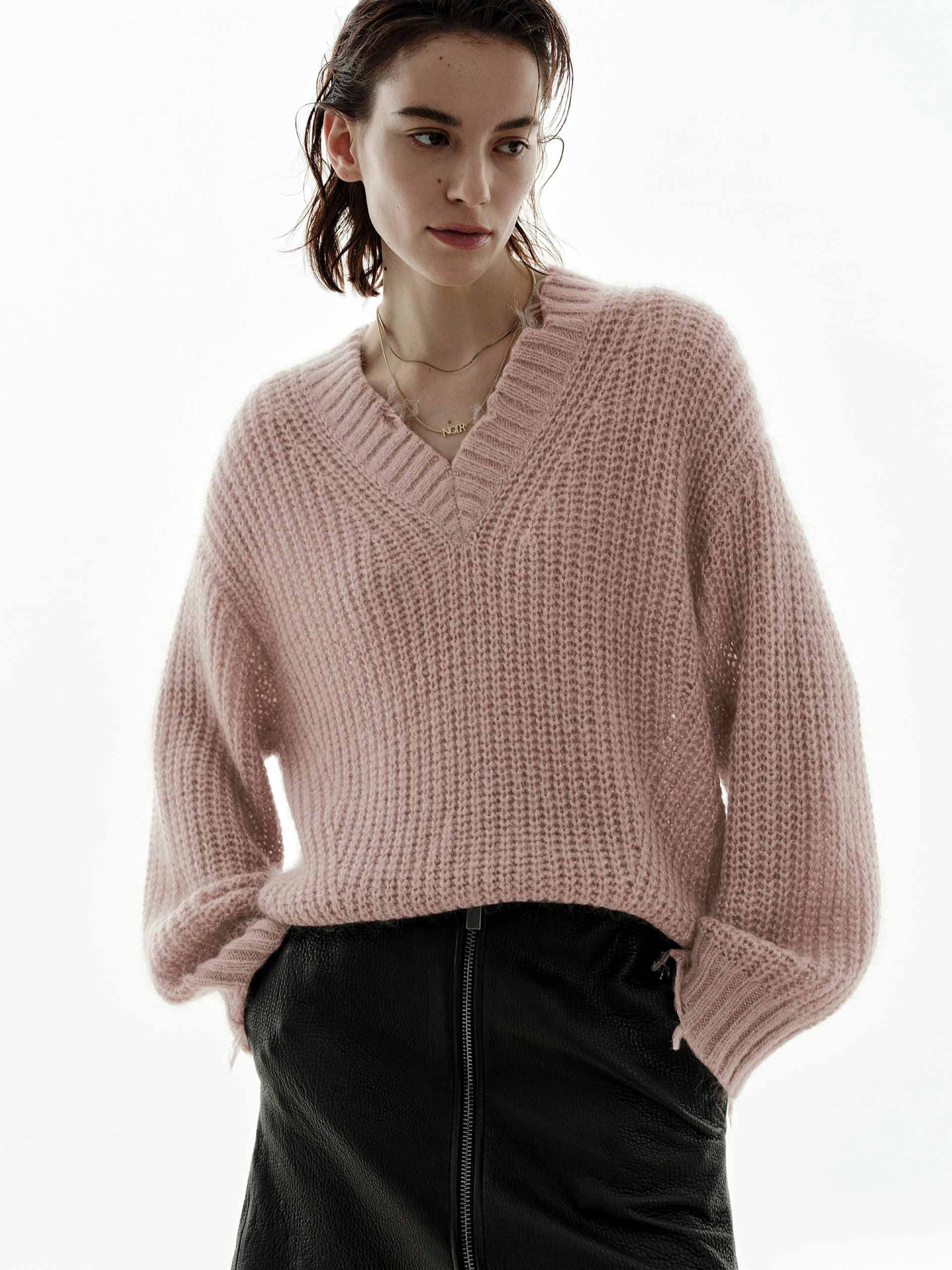 V-neck Raw Hem Sweater - Image 8