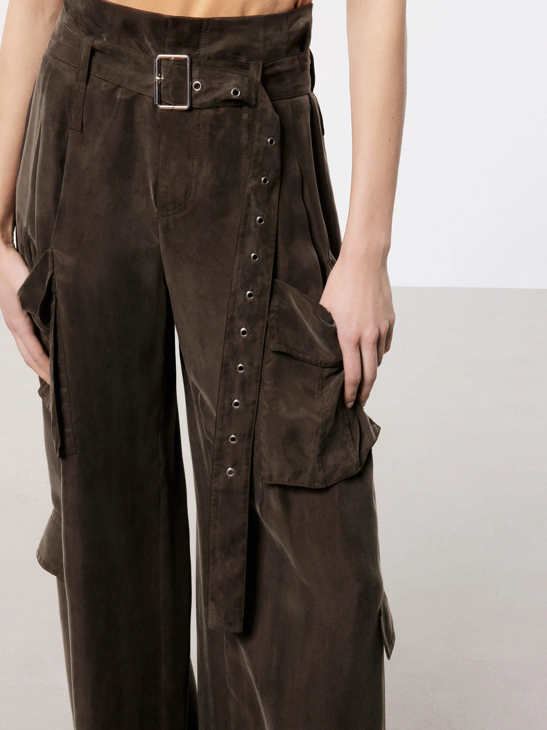 Wide Leg Cargo Pants - Image 6