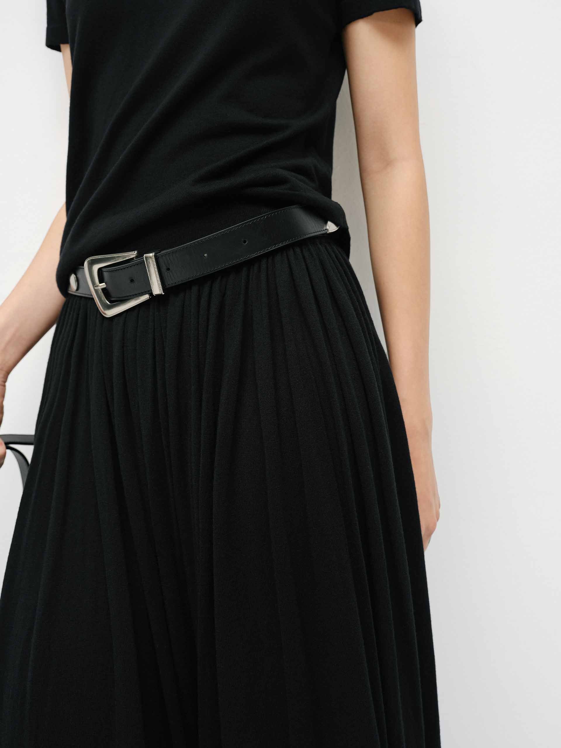 Wide Waist Pleated Skirt - Image 15