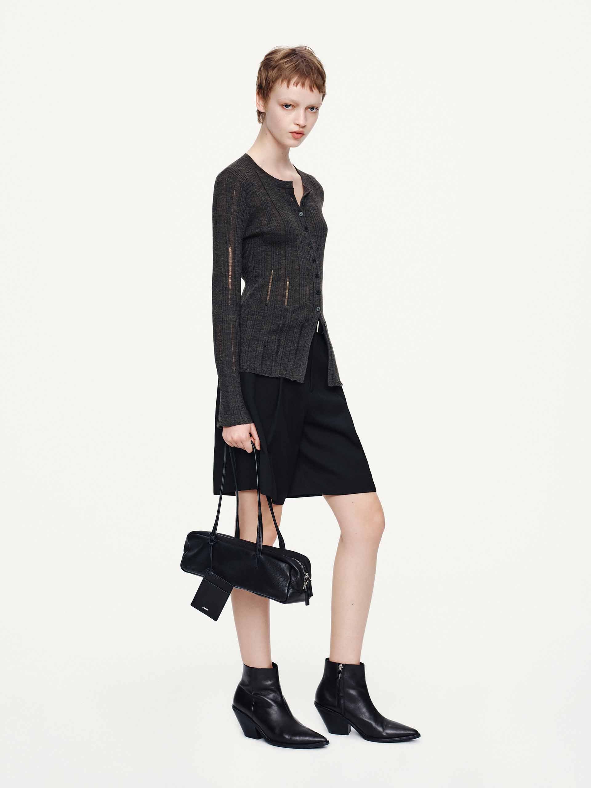 With Belt Pleated Shorts - Image 2