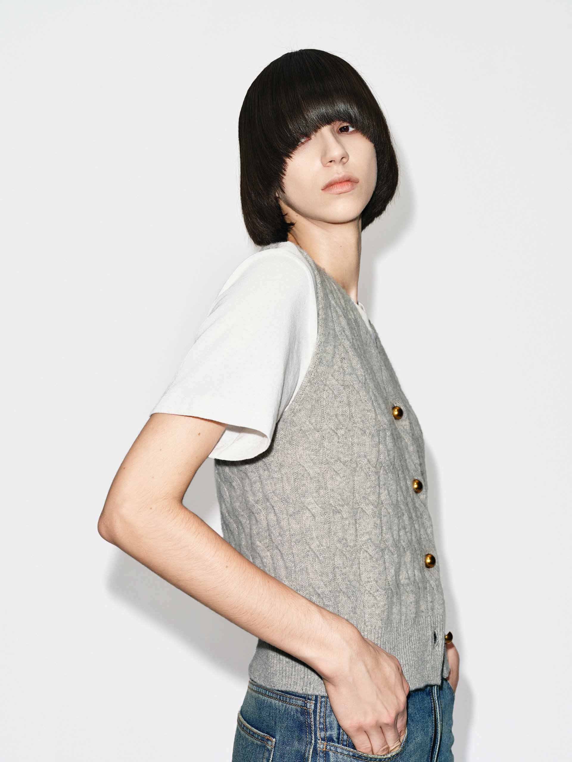 Wool Blend Sleeveless Cardigan - Image 9