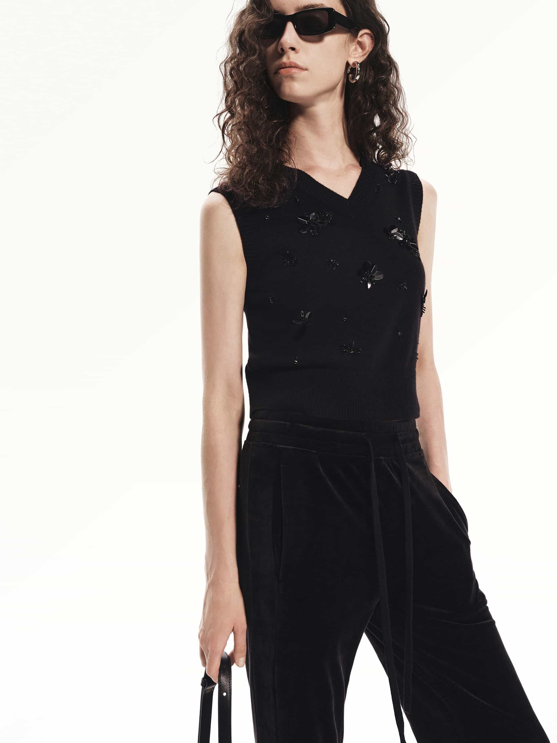 Wool Sequin Knit Vest - Image 16