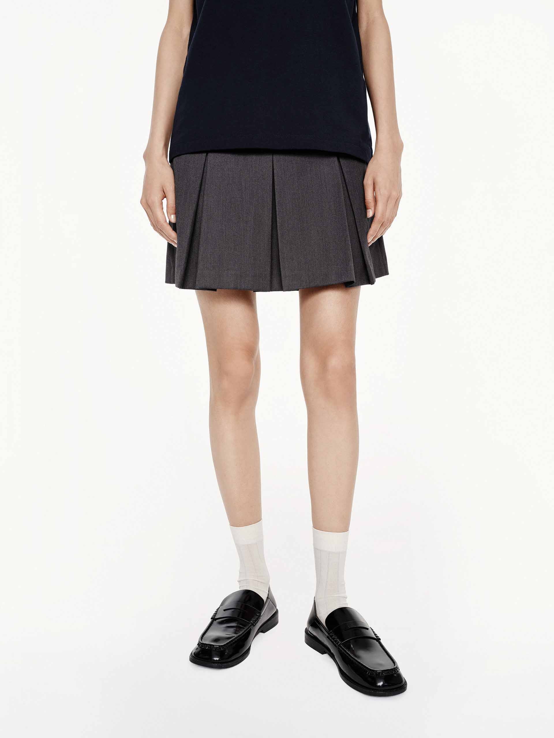 Zipper Pleated Mini Skirt